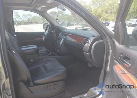 2007 GMC Yukon Slt from USA, damaged, VIN 1GKFK13037J221395